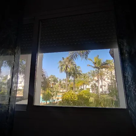 Bliss Costalita إِستيبونا